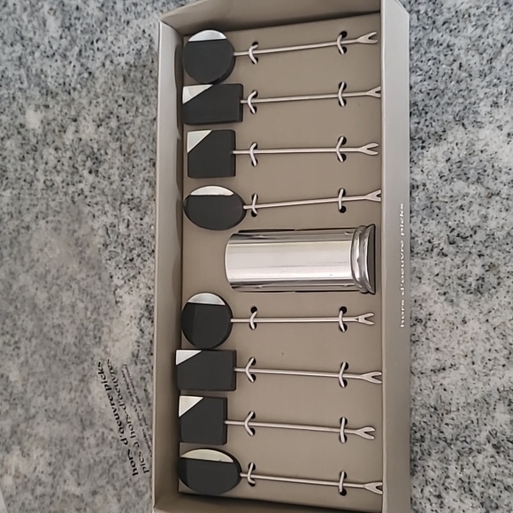 NEW - Pier 1 Appetizer "Hors d'oeuvre" Picks and Holder - Picture 1 of 13